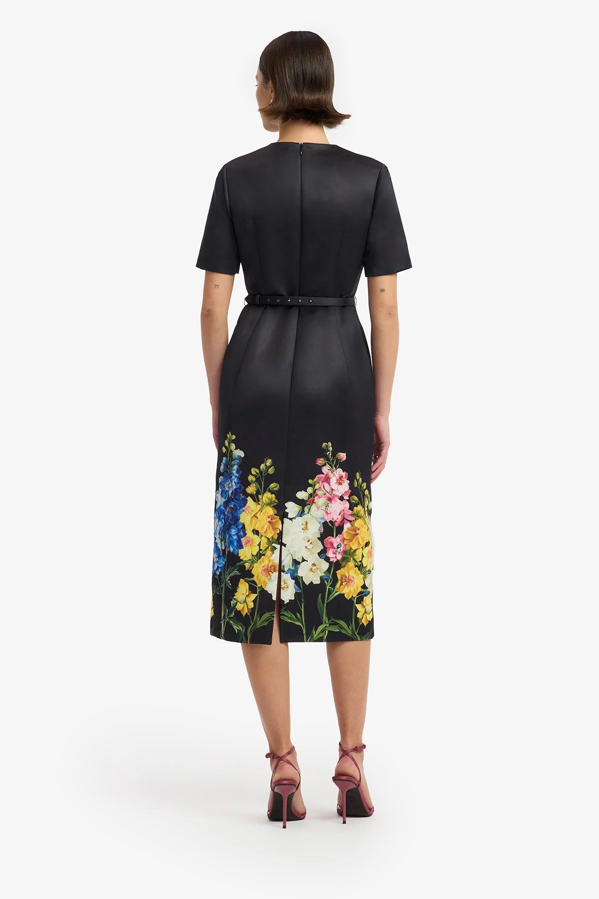 Elizabeth Short Sleeve Midi Dress - Snapdragon Print in Ebony